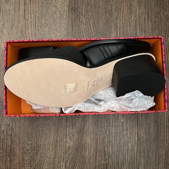 Tory Burch Everly Block heel - Picture 3 of 4